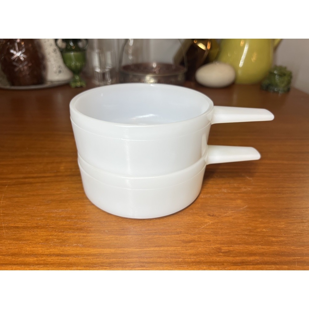 Vintage Ovenware White Milk Glass 14oz Handled Bowls J-2639 (Set of 2) USA